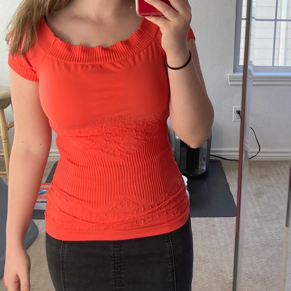 Cute Stretchy Arden B. Top